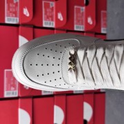 Nike AIR Force 1 Low 空军