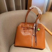 miumiu缪缪24新款nappa Aventure公文包