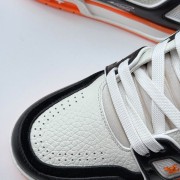 Louis Vuitton 路易威登 LV Trainer 低帮休闲板鞋