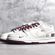 Nk SB Dunk Low 联名三勾 米酒红配色 低帮休闲运动滑板板鞋