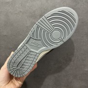 Nk SB Dunk Low 斯图西蛇年联名 猪八银勾 周年高端定制 低帮休闲板鞋 DM6868-008