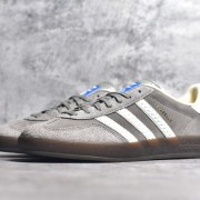 AD Originals Gazelle 系列