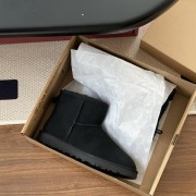 UGG 冬季经典基本男款短靴1002072