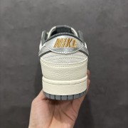 Nk SB Dunk Low 斯图西蛇年联名 猪八银勾 周年高端定制 低帮休闲板鞋 DM6868-008