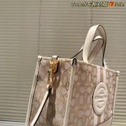 Coach 蔻驰 新配色 Field tote 购物袋