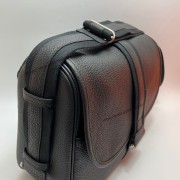 品味之选！爱马仕男士斜挎邮差包