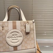 Coach专柜超火的皮质Field Tote托特包