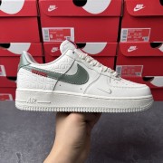 Nike AIR Force 1 Low 空军