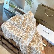 LOEWE冬季新品围巾