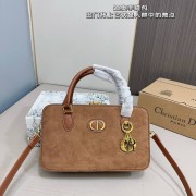 LV路易斯威登winter wave2RTW手提包