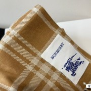 Burberry围巾