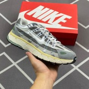 耐克(NIKE)男女子休闲运动鞋 P-6000 Premium 轻便舒适透气防滑缓震耐磨跑步鞋