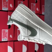 Nike AIR Force 1 Low 空军