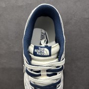 Nk SB Dunk Low 北面蛇年联名 猪八白勾 周年高端定制 低帮休闲板鞋 DM6868-014