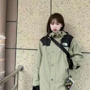 The North Face 北面1990冲锋衣