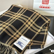 Burberry围巾