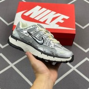 耐克(NIKE)男女子休闲运动鞋 P-6000 Premium 轻便舒适透气防滑缓震耐磨跑步鞋