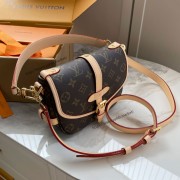 断货预警！M46740新款老花双子星Saumur BB