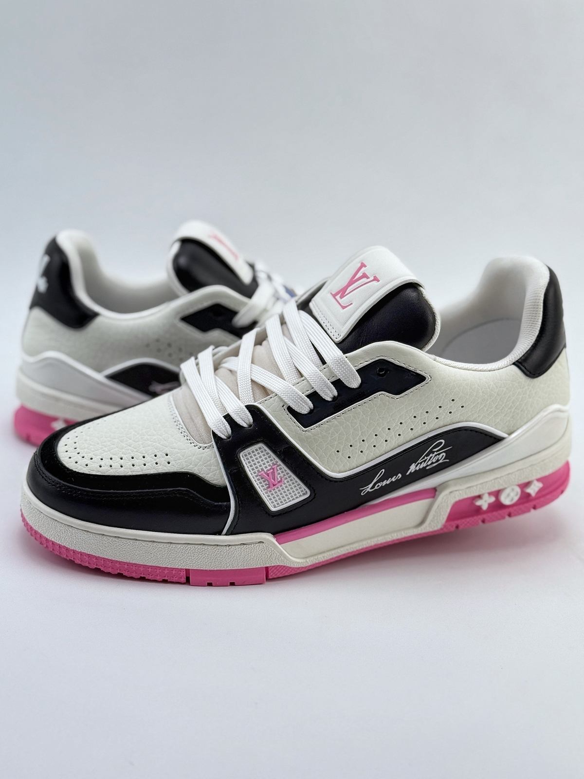 Louis Vuitton 路易威登 LV Trainer 低帮休闲板鞋 第1张